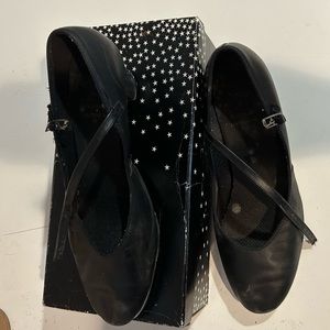 Capezio Character Tap Shoes EUC